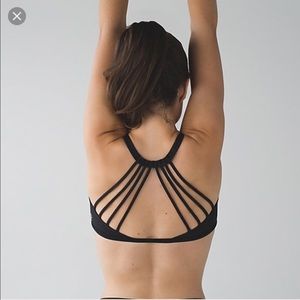Lululemon "lighten up" sports bra