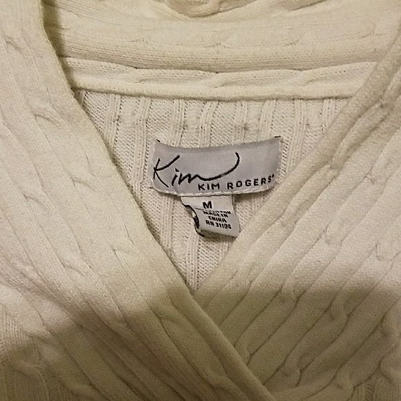 Kim Rogers sweater - Picture 2 of 3