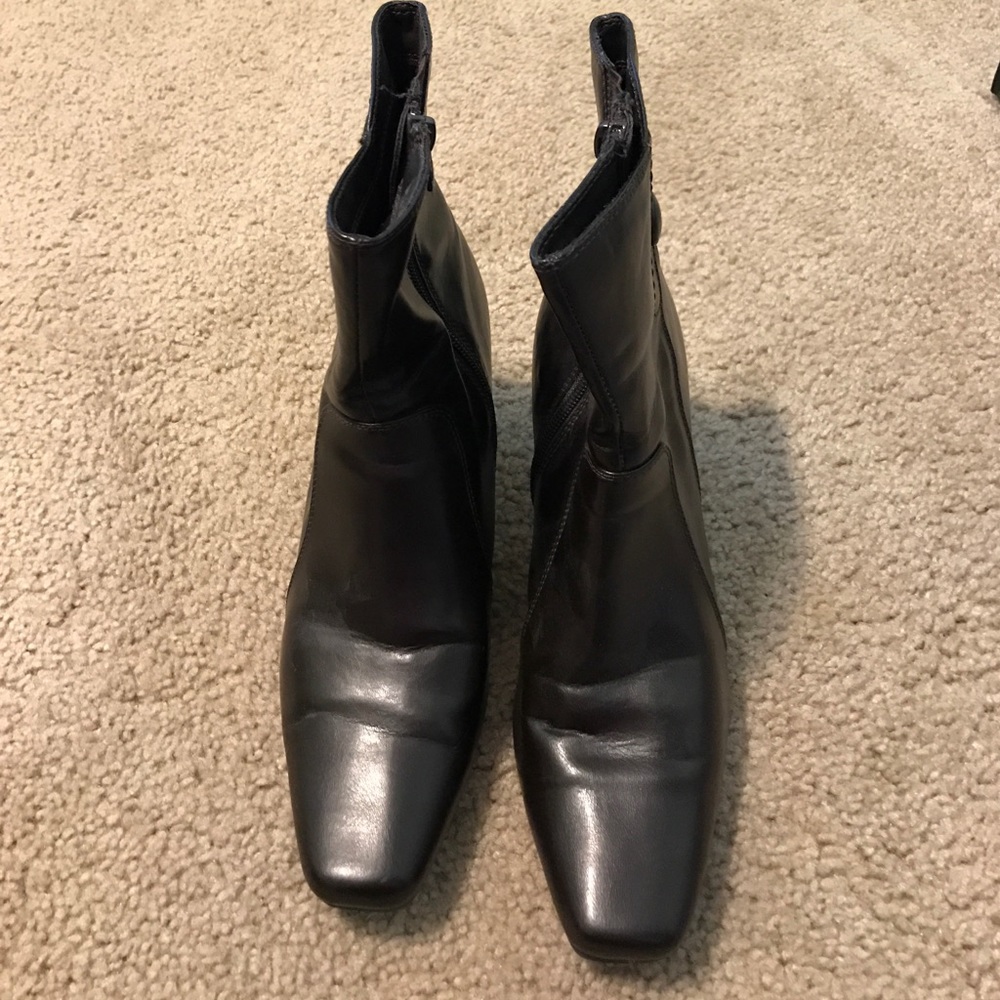Ankle boots