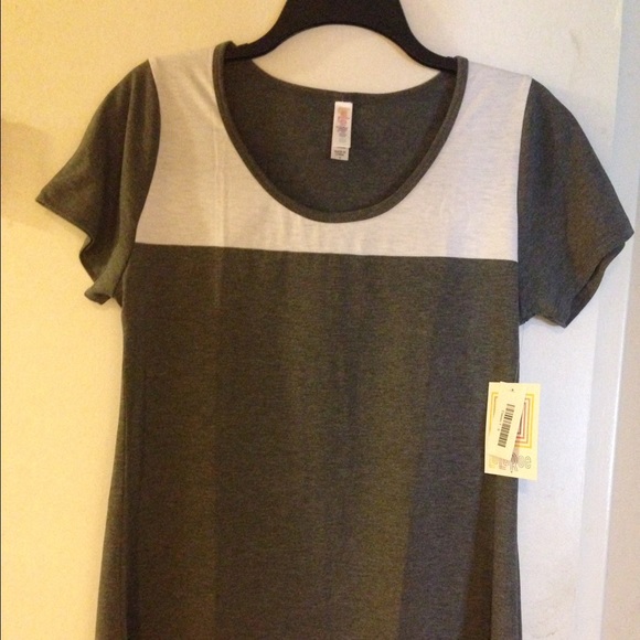 LuLaRoe SS Grey & White Top, Size (S) NWT - Picture 5 of 8