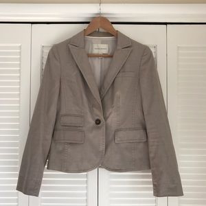 Beautiful taupe Banana Republic blazer, size 8