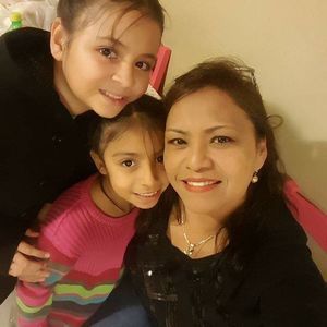 Meet your Posher, Alondra