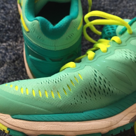 Basically NEW Asics Gel Kayano 23 - Picture 4 of 4