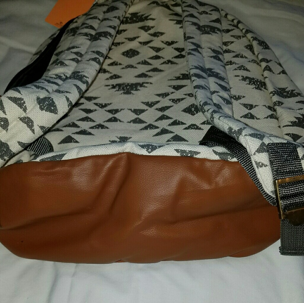 NWT RipCurl aztec backpack rip curl - Picture 4 of 7