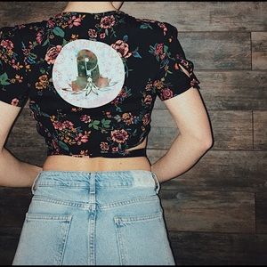 🚫SOLD🚫Pretty Lights Wrap Crop