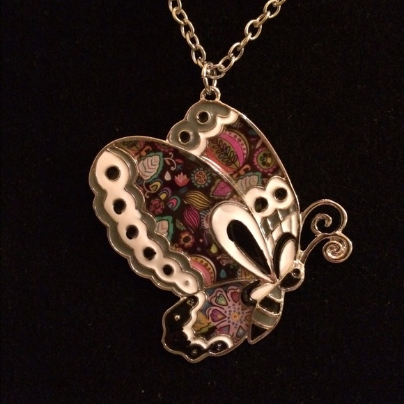 STATEMENT ENAMEL JEWELRY BUTTERFLY NECKLACE - Picture 4 of 4