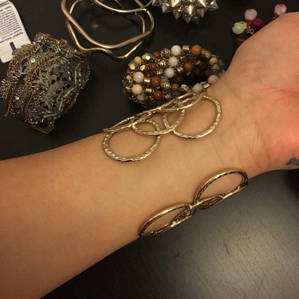 Gold Bangle - Picture 2 of 4
