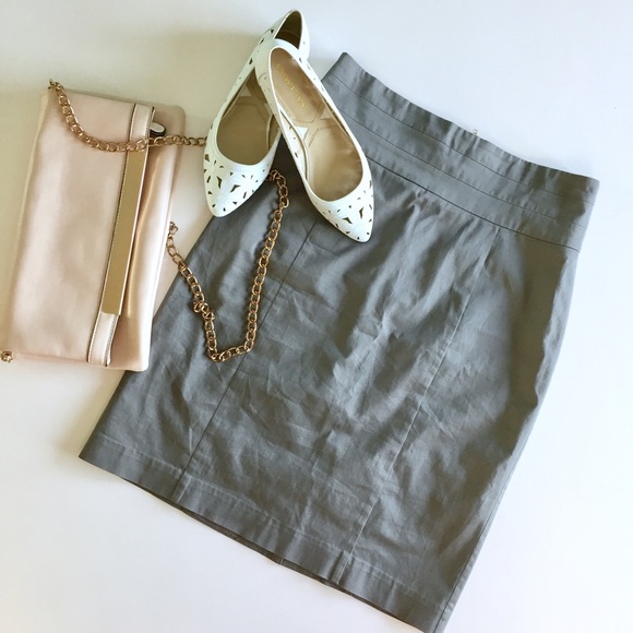 H&M Dresses & Skirts - Grey Pencil Skirt