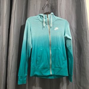 Nike lightweight zip up sweatshirt (hooded)