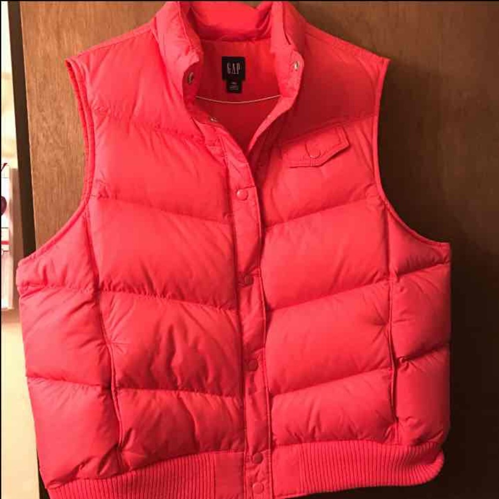 GAP puff Vest