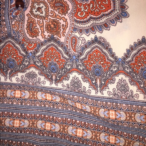 Adorable NWT Paisley Tank Top - Picture 3 of 5