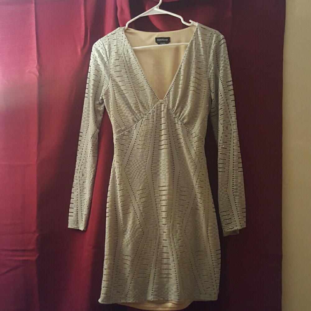 3/4 sleeve mint Bebe dress