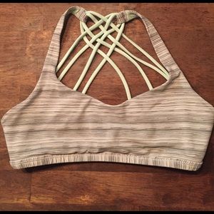 Lululemon sports bra