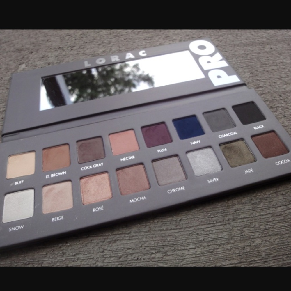 LORAC Pro Palette 2