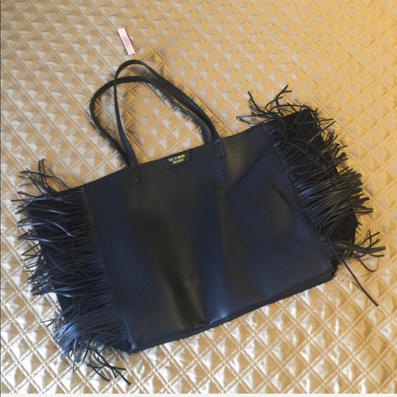 Victoria's Secret fringe tote bag - Picture 2 of 6