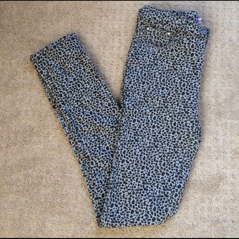 S Leopard print bottoms