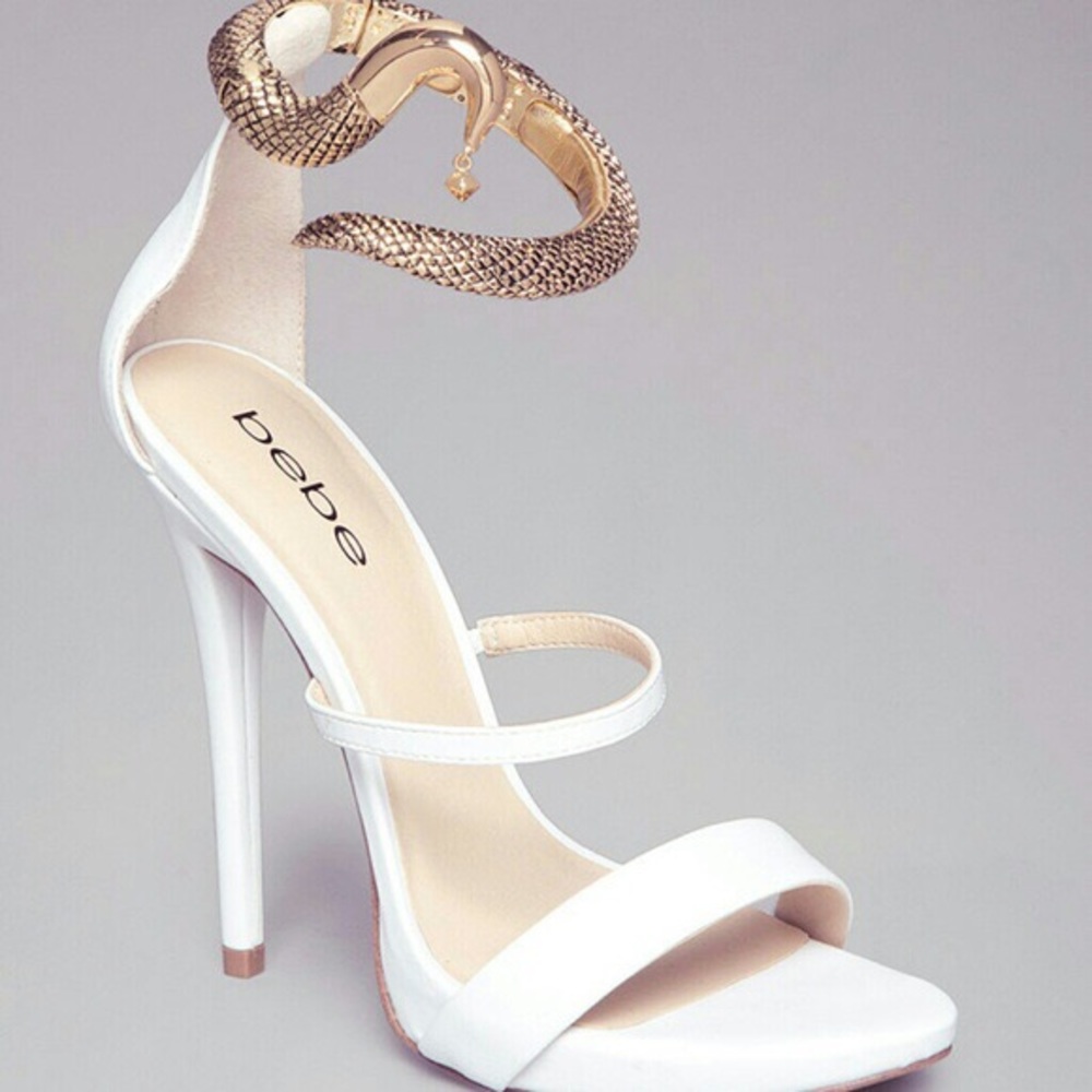 Bebe SAMEENA GOLD ANKLET SANDALS 9 NWOB