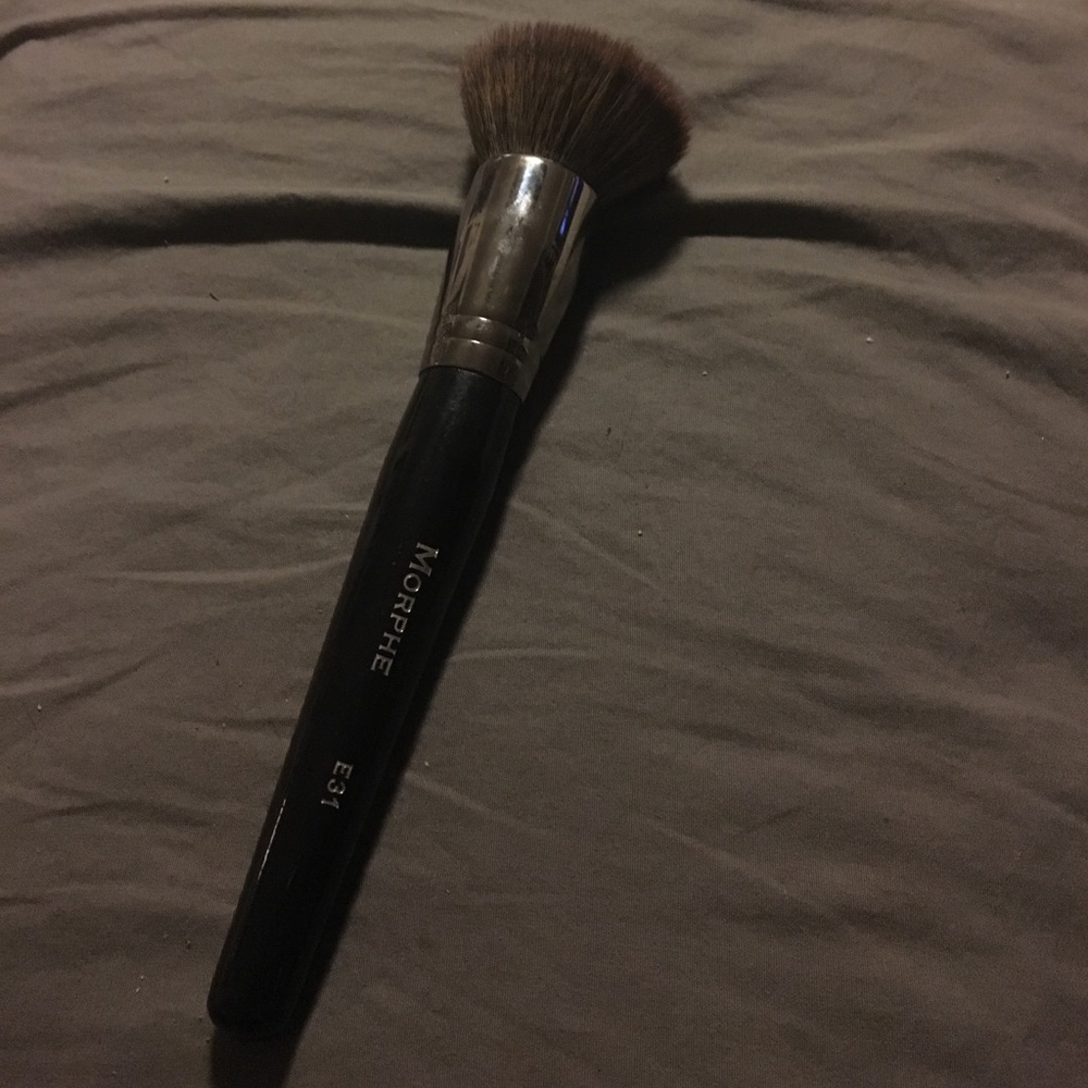 Morphe E31