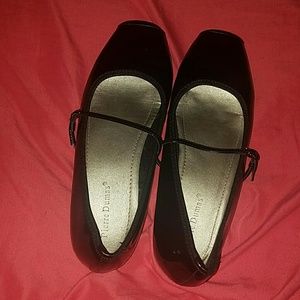Black Mary Jane flats