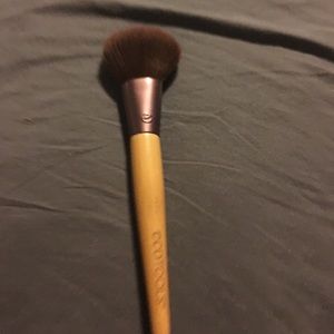 Eco tools bronzing brush