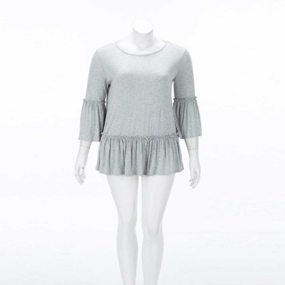 ➕ Ruffle hem bell sleeve top🎉HP🎉 - Picture 4 of 5