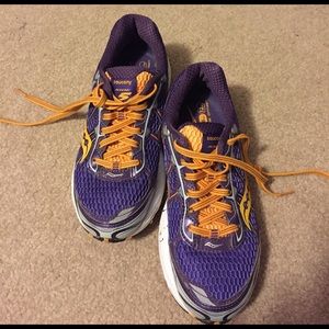 Saucony ride 5 sneakers