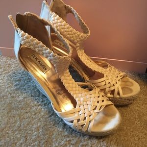 Steve Madden Cream Tan Sandal Wedges
