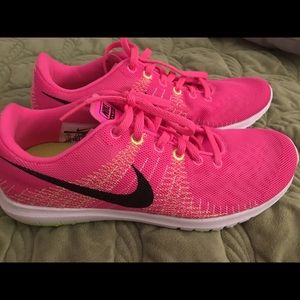 New Nike Flex fury