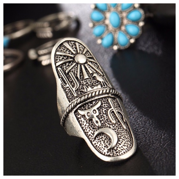 *LIKE FOR RESTOCK NOTIFICATION* - Picture 4 of 8