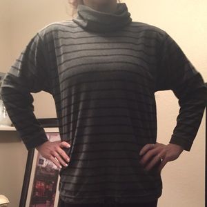 SK Sport striped pullover