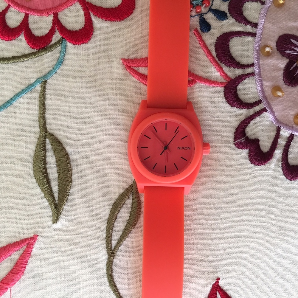 Nixon Small Time Teller P.