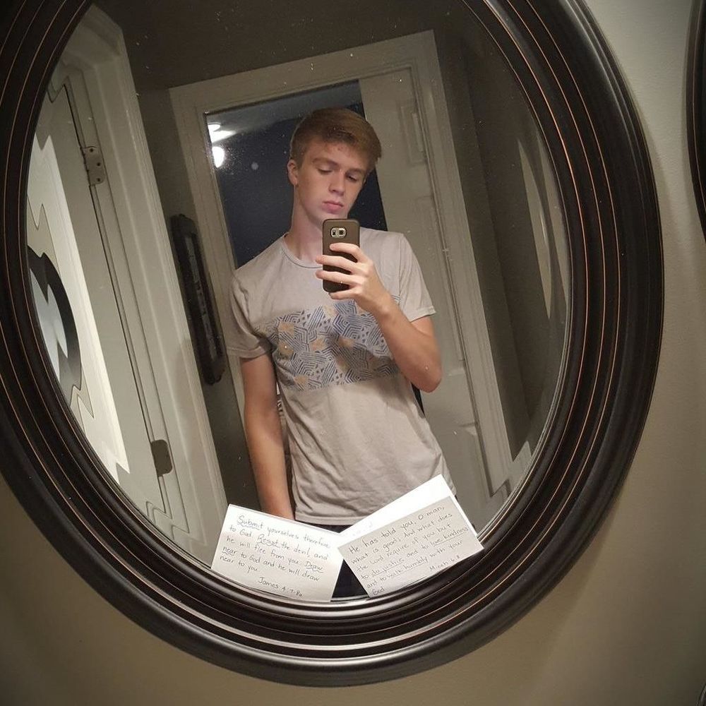 Meet your Posher, Gabe