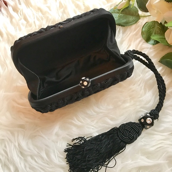 ♦️SOLD♦️auth Bottega Veneta Black Clutch $2600 - Picture 5 of 8