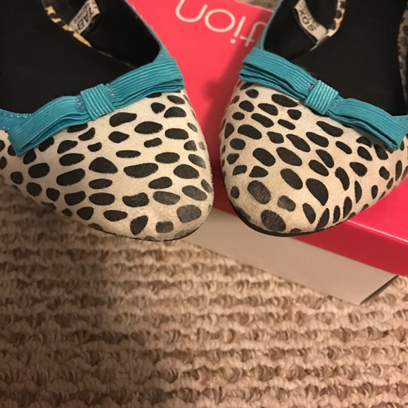 Sudie Snow White Flats by Xhilaration - Picture 4 of 5