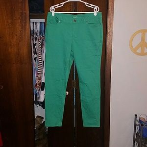 Green skinny jeans