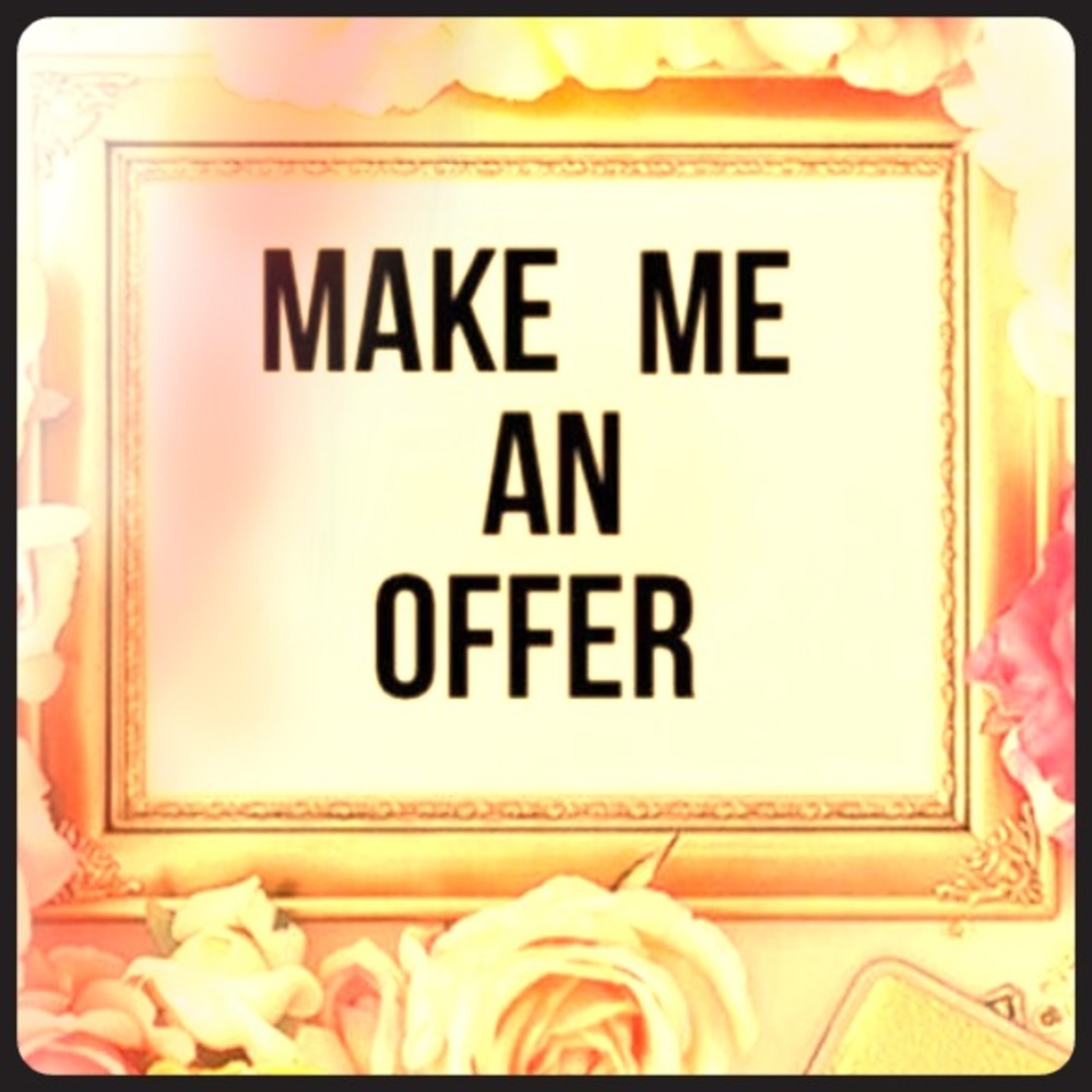 Trying to clean out my closet! Bundle to save.