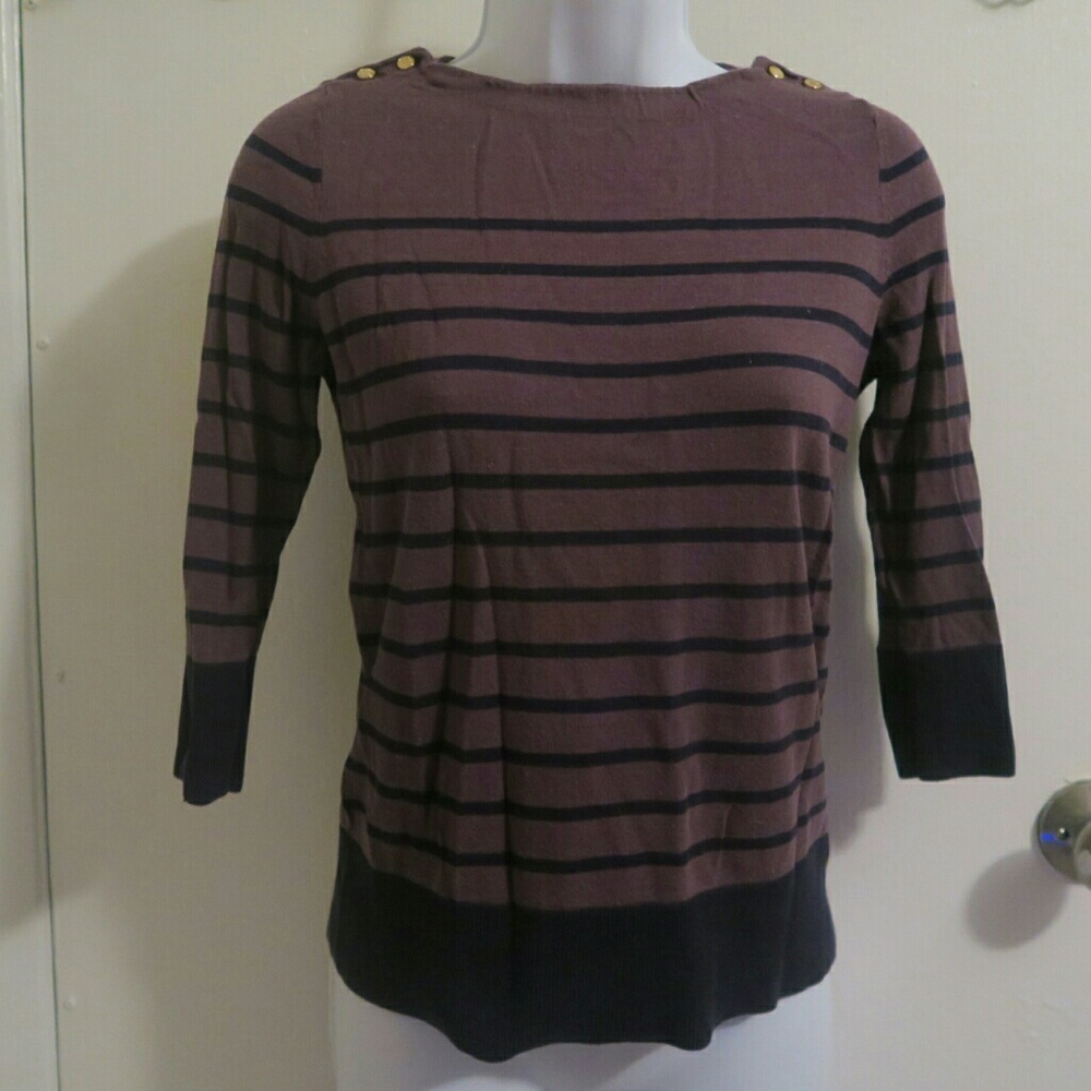 Striped 3/4 sleeves sweater