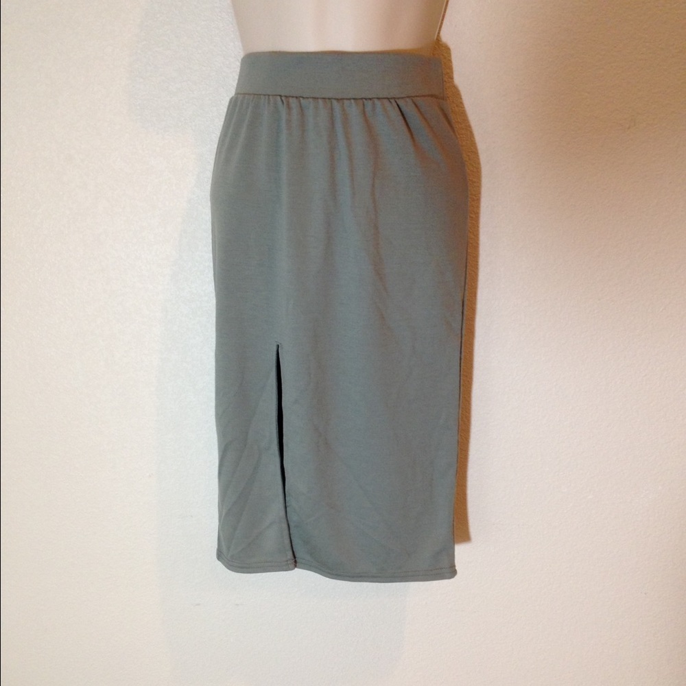 Cotton:on, Olive green skirt