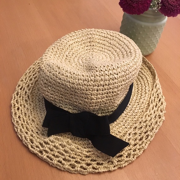 Straw hat - Picture 3 of 3