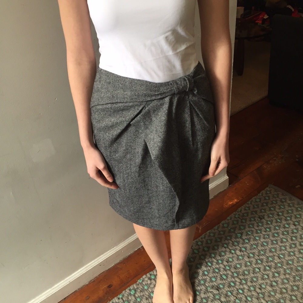 Banana Republic grey tweed skirt