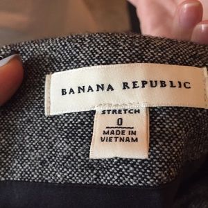 Banana Republic Skirts - Banana Republic grey tweed skirt Banana Republic Skirts - Banana Republic grey tweed skirt