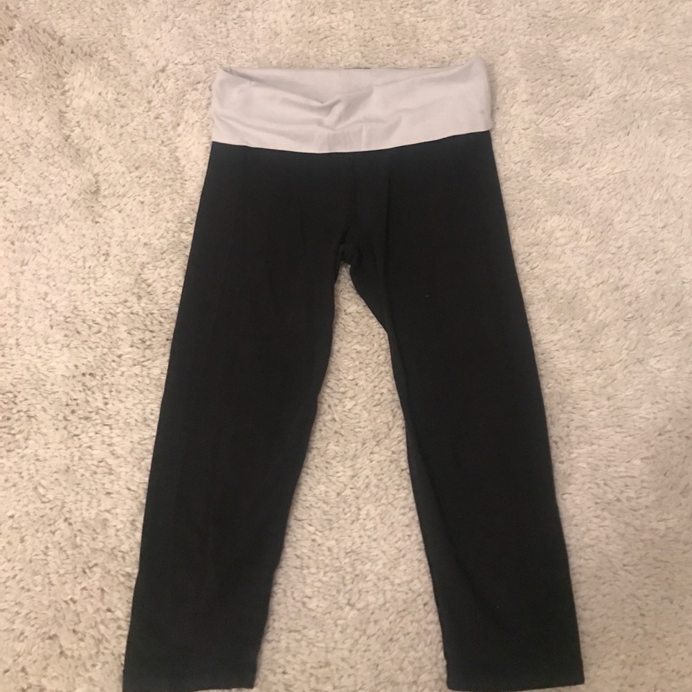 VS PINK cropped leggin