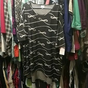 Lularoe NWT Irma, 2XL, Black Gray White Bows