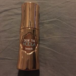 Benefit dew the hoola liquid bronzer
