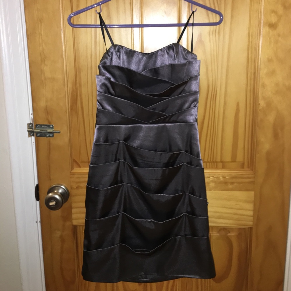 Strapless grey party dress
