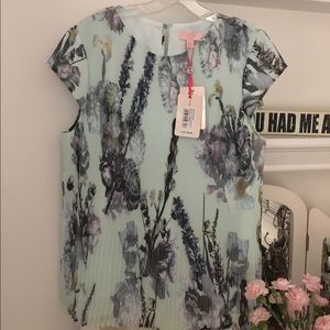 NWT Ted Baker Sew in Love floral top