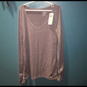 Long sleeve grey V neck