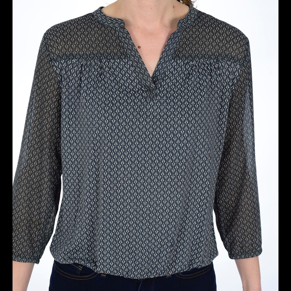Loft blue arrow print blouse