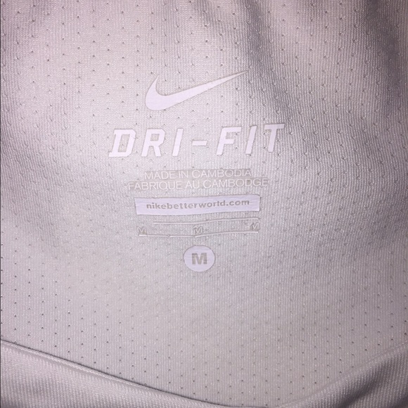 Nike Dri-fit tank - Picture 2 of 2