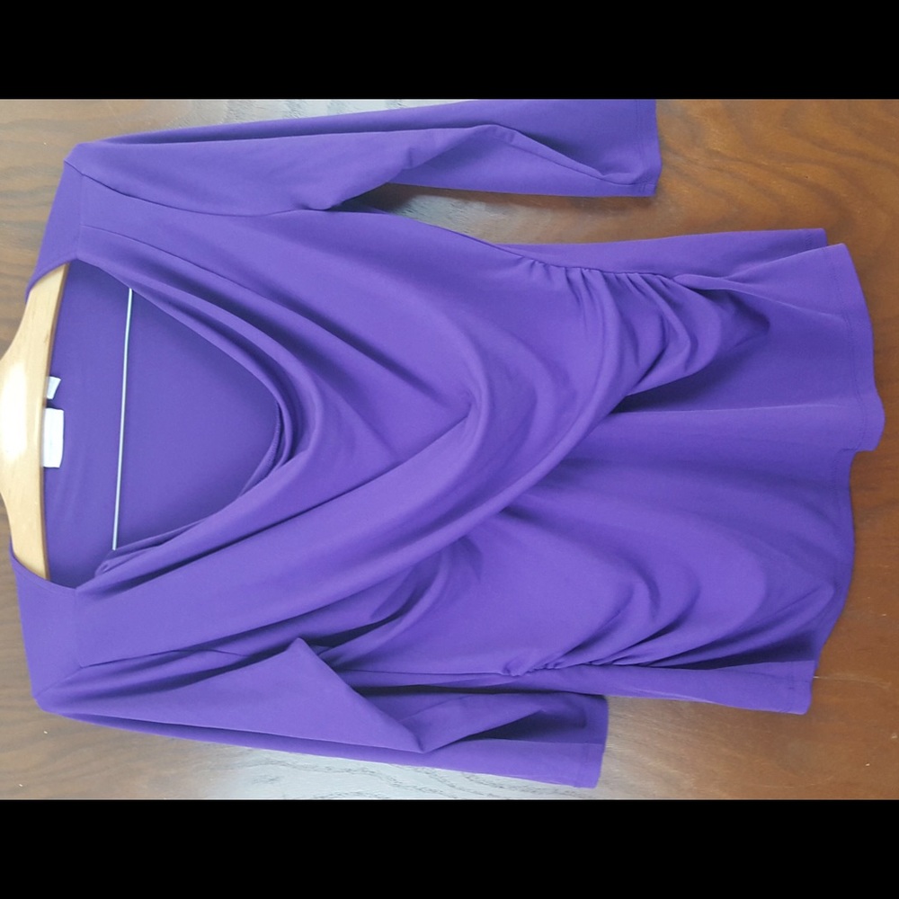 New York and Company Long Sleeved Blouse Sz L